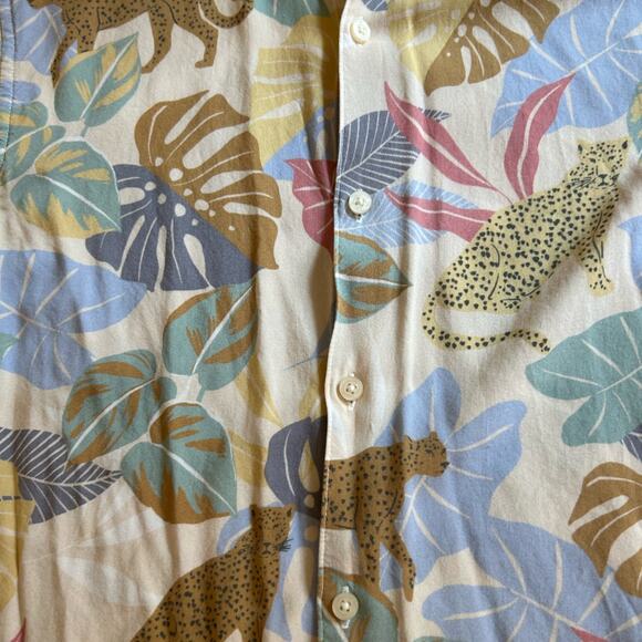 GUESS Leopard Leaf Safari Shirt Jungle Print Short Sleeve button Up / Large - - Picture 2 of 5